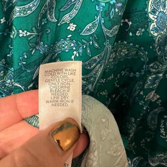 J.Jill Green Paisley Ruffled Satin TopNew with Tags - Picture 5 of 5